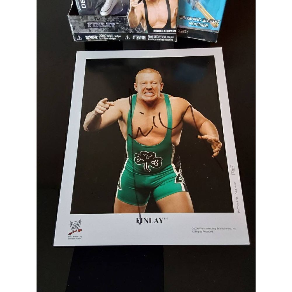 WWE Finlay bundle Figure and Promo photo both Signed - Picture 3 of 4